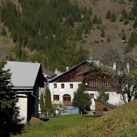 Sta-Maria Youth Hostel Santa Maria Val Muestair Buitenkant foto
